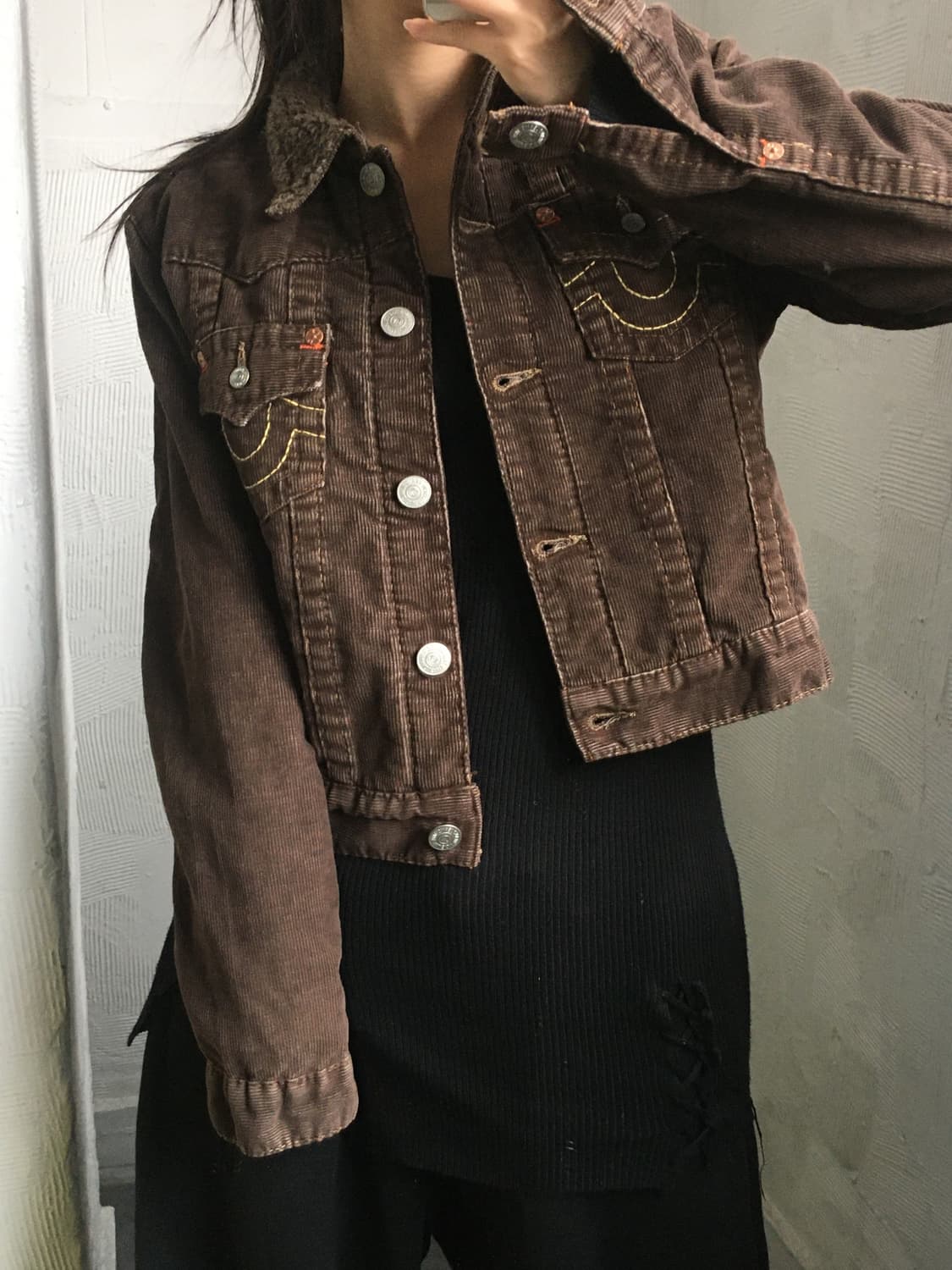 True Religion 트루릴리전 브라운 퍼 트리밍 자켓 상품이미지1