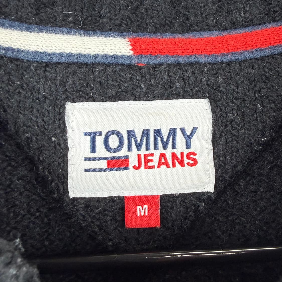 (M) 타미진스 멜란지 플래그 립 스웨터 블랙 상품이미지3