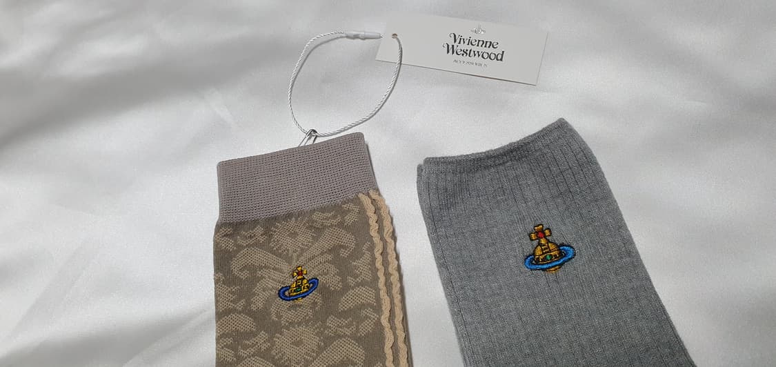 브라운 그레이 하트 민들레 레이스 패턴 비비안웨스트우드 양말  상품이미지6