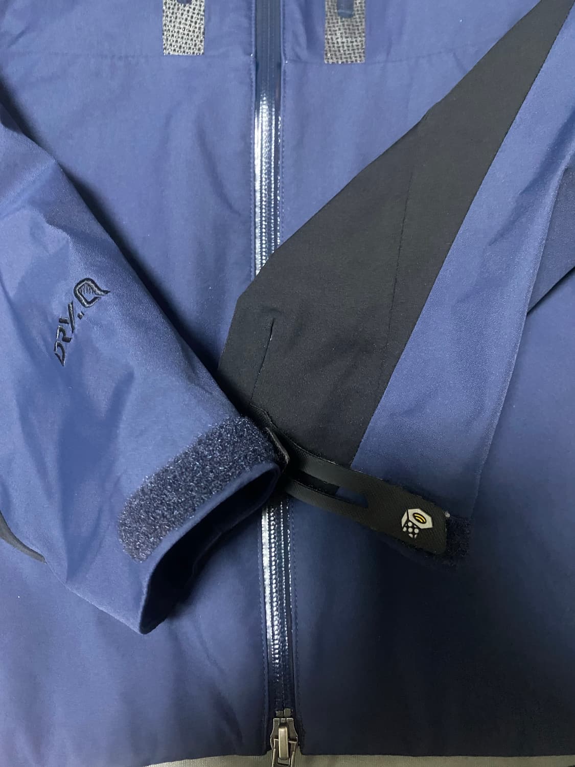 마운틴하드웨어 20주년 드라이 자켓 상품이미지3