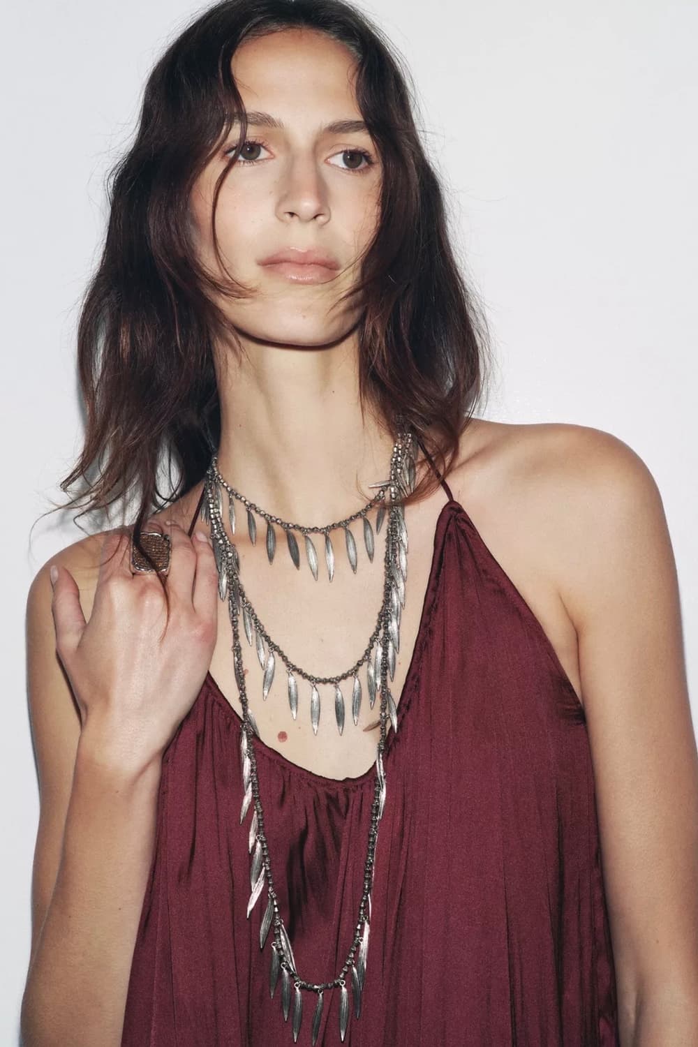 Zara 텍스처 디테일 비즈 네크리스 목걸이 상품이미지1