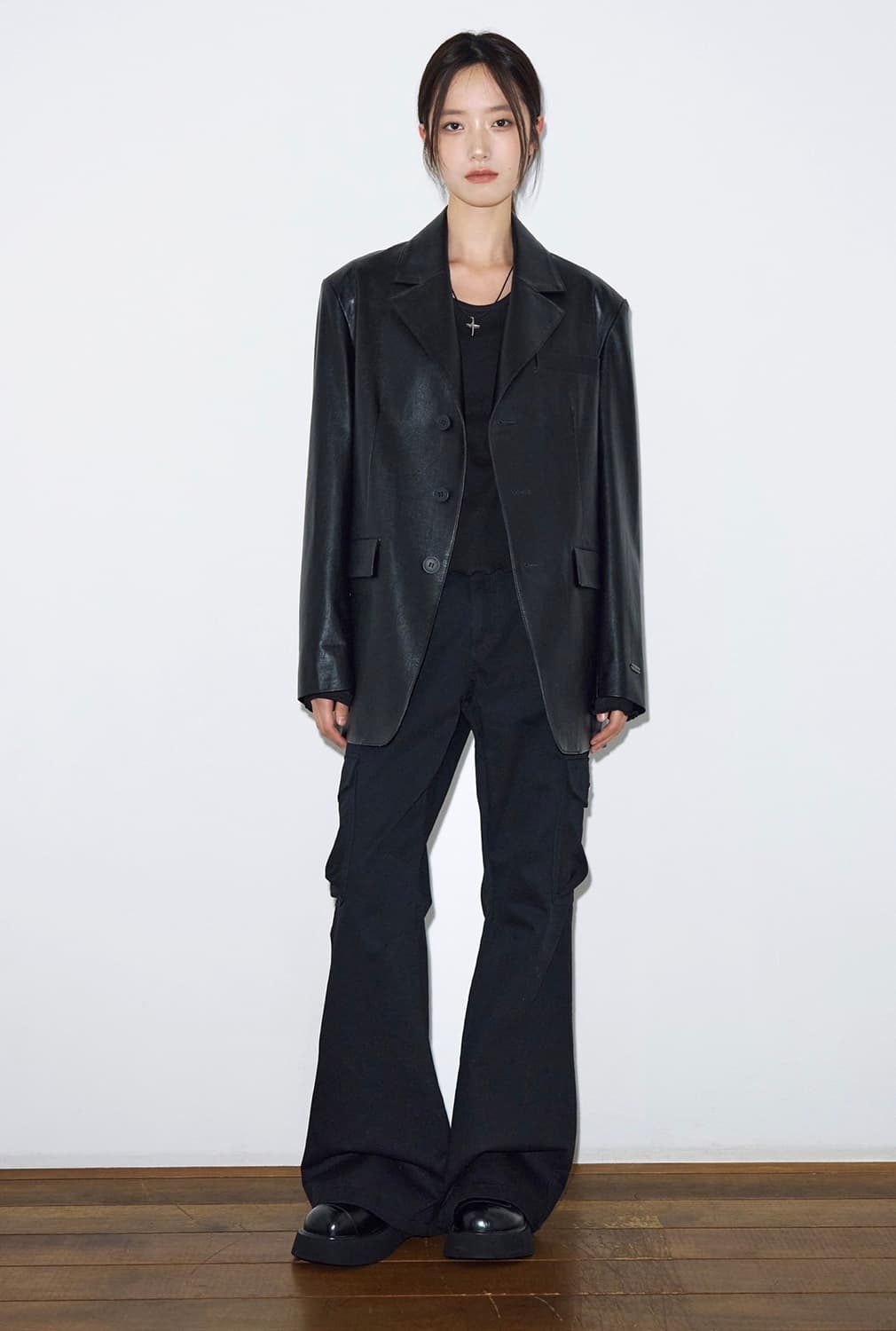 헬레네파리스 테일러드 오버핏 레더 블레이저 상품이미지3