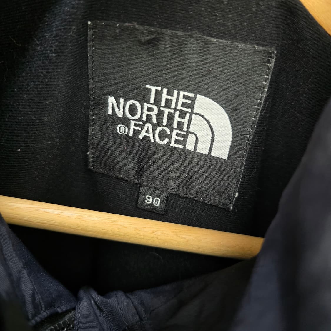 노스페이스 블랙 바람막이 후드 자켓 상품이미지4