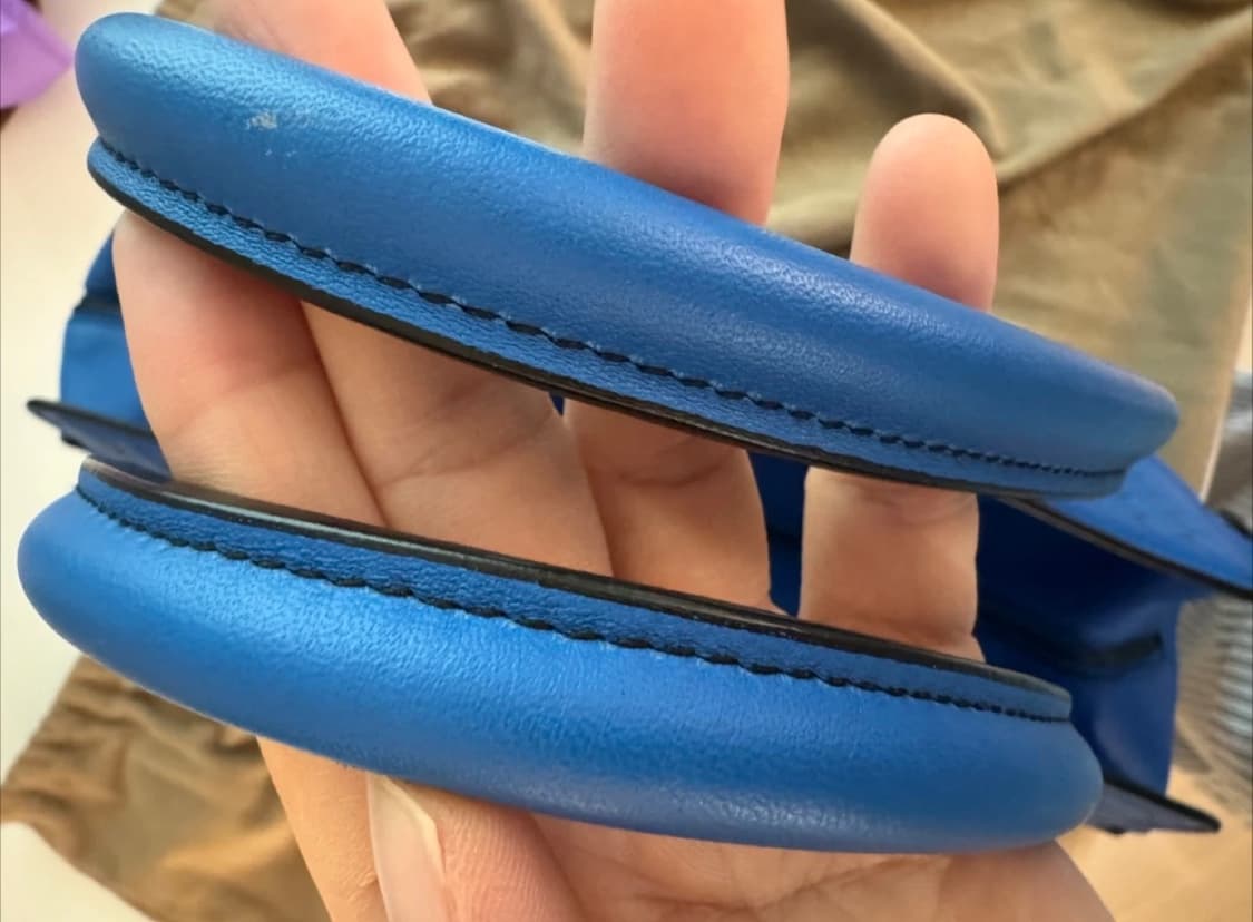 보테가 베네타 인트레치아토 블루 빅백 상품이미지2