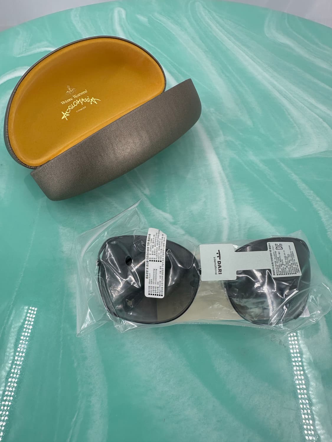 [새상품 무료배송] Made in italy 비비안웨스트우드 선글라스 상품이미지3