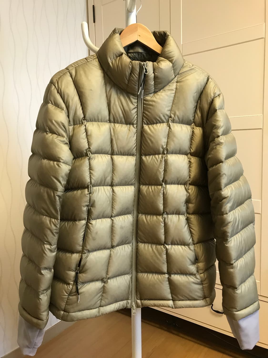 999휴머니티 모듈러 라이트 구스 푸퍼 패딩 카키 사이즈 3 상품이미지2