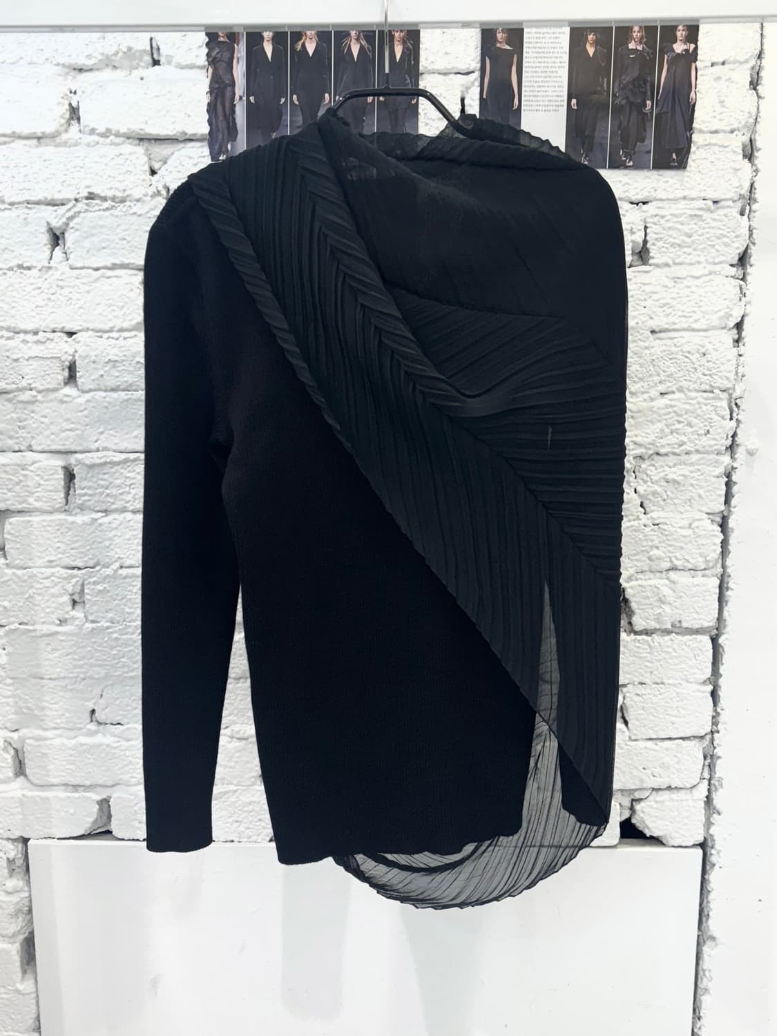 Pleated Scarf Layered Knit Top 상품이미지7