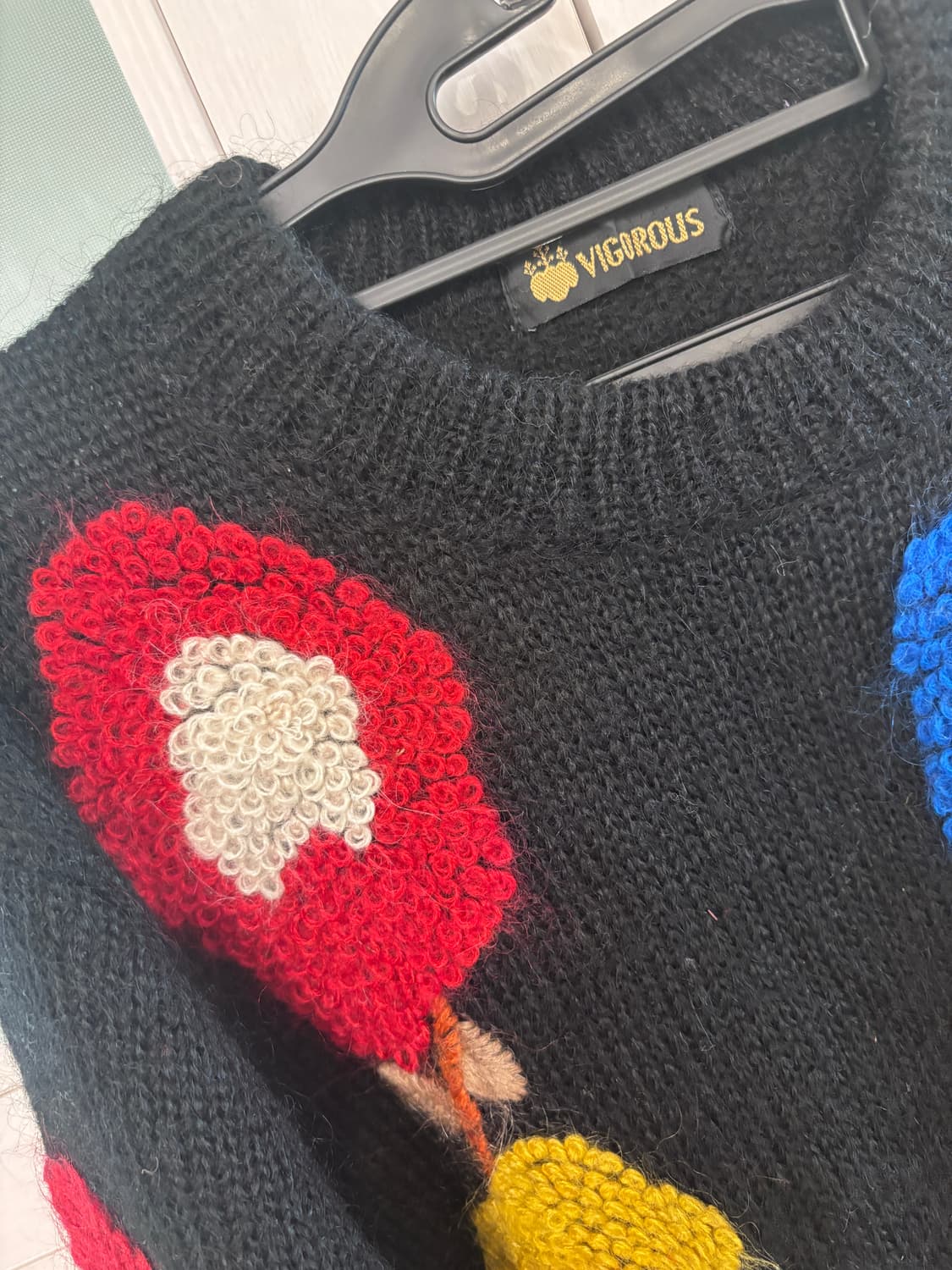 빈티지 플라워블랙자수 니트 상품이미지3