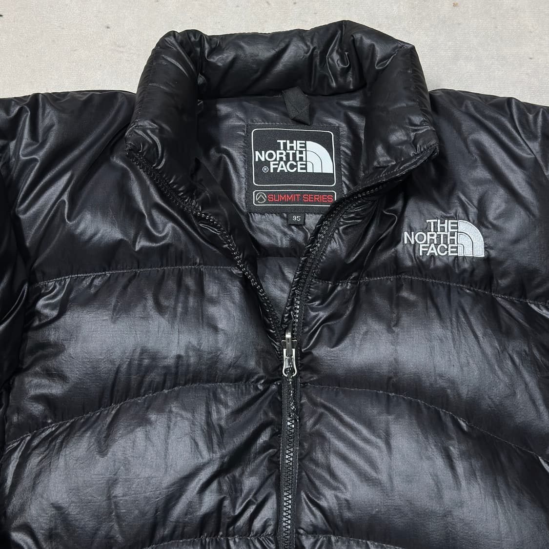 노페 써밋 유광 아콘 패딩 m 상품이미지2