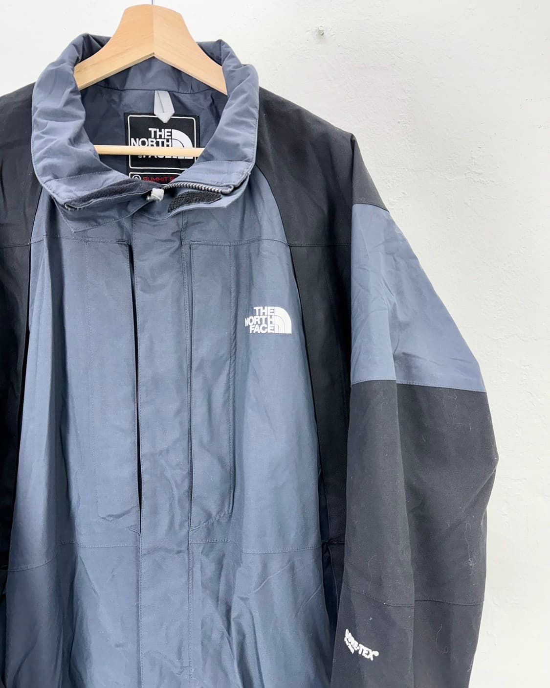 노스페이스 써밋 고어텍스 xcr 마운틴 가이드 자켓 상품이미지3