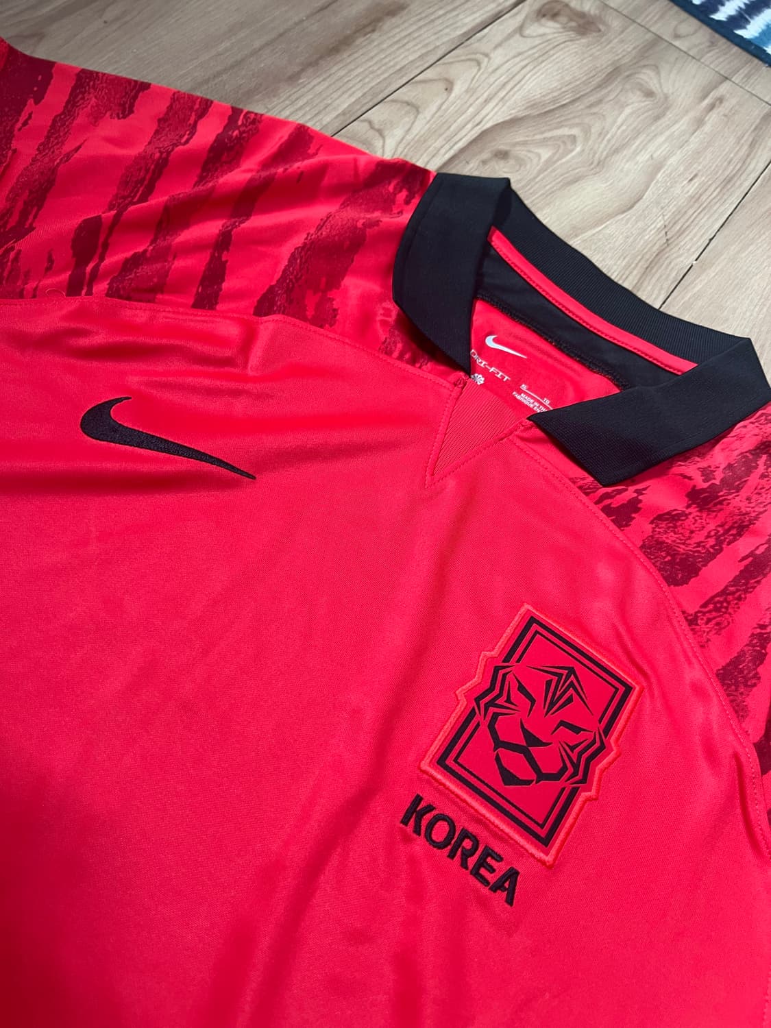 (새상품) 나이키 드라이핏 홈 숏슬리브 저지 글로벌 레드 XL 상품이미지3