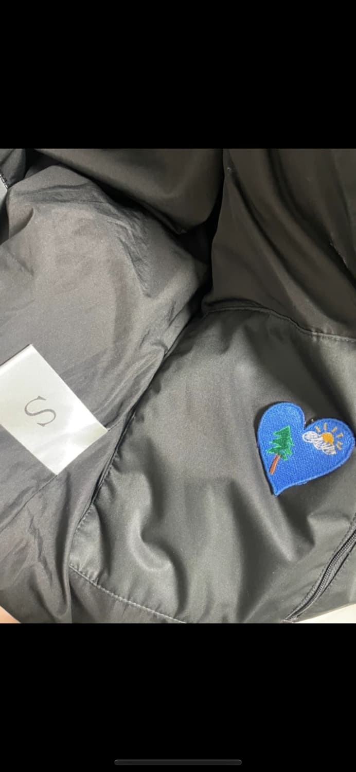 마뗑킴 더뮤지엄비지터 콜라보 베를린 패딩 s 상품이미지9