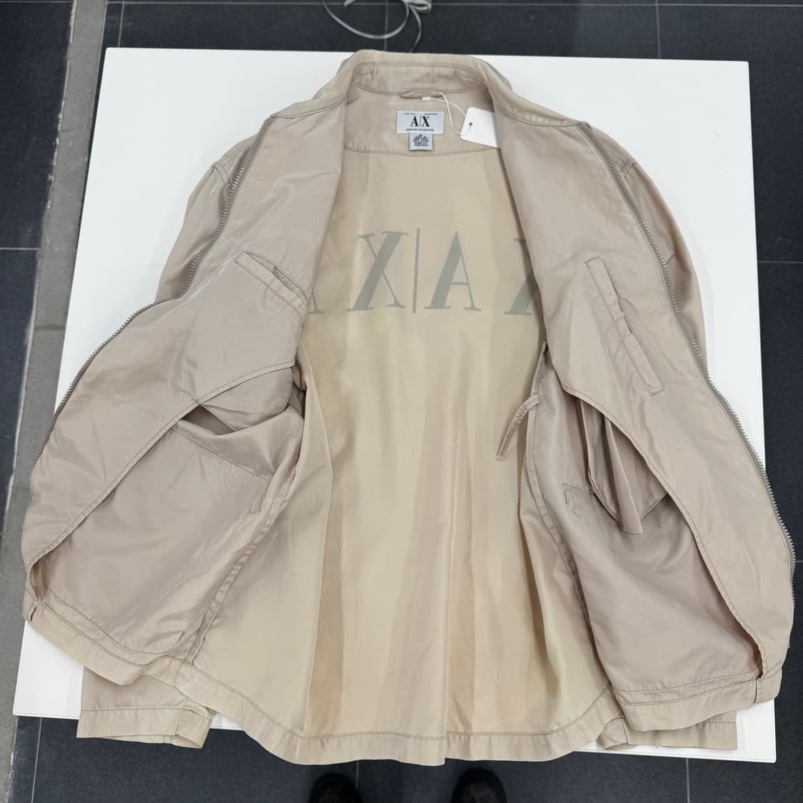 Armani Exchange Nylon Windbreaker 상품이미지5