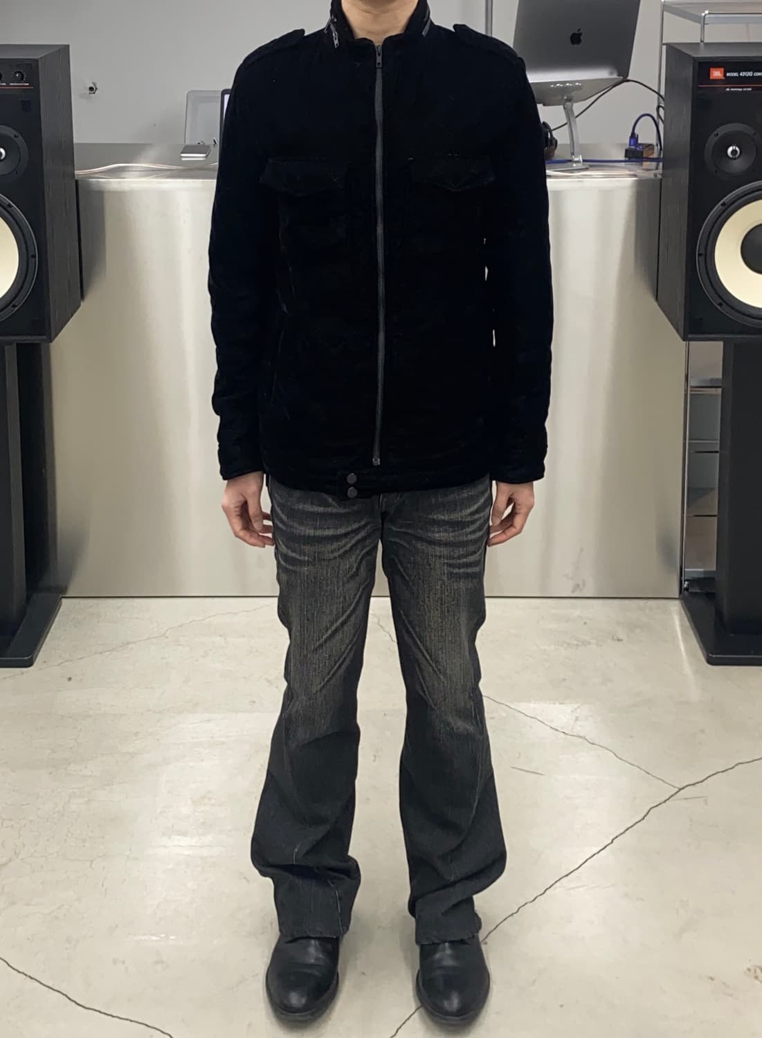 디스커버드 벨루어 퀼티드 자켓 상품이미지3