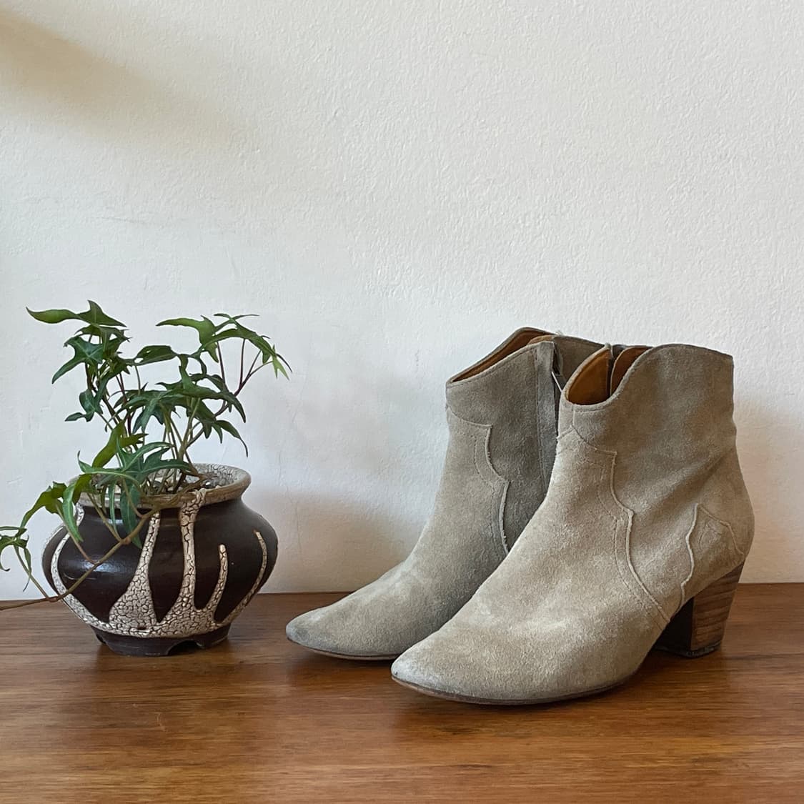 Isabel Marant Dicker Suede Boots  상품이미지1