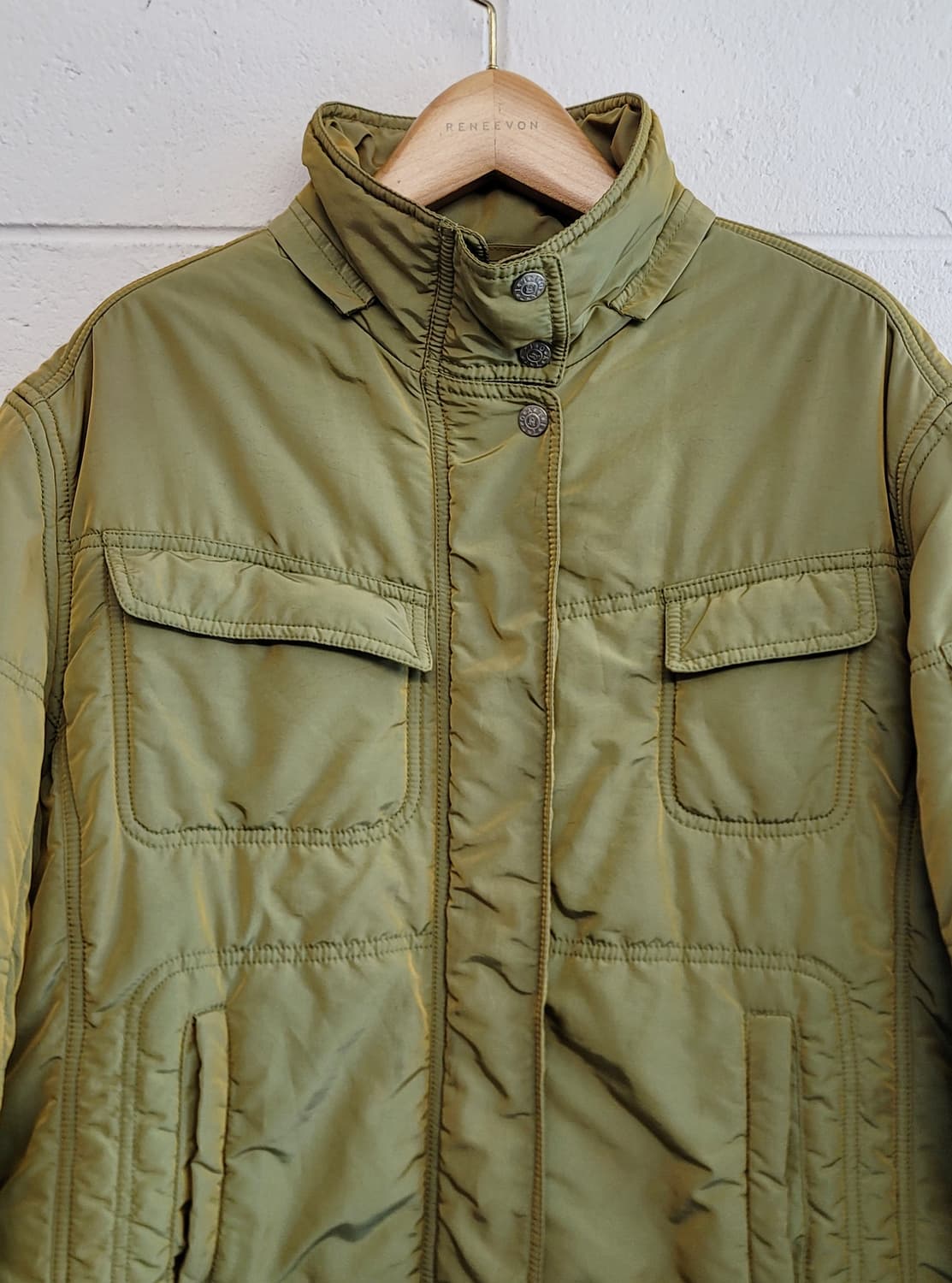 오일릴리(OILILY, 여성용) 경량패딩 크롭 라이더자켓(점퍼) 판매 상품이미지4