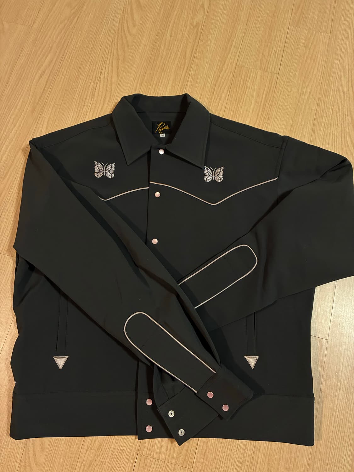 니들스 파이핑 자켓 차콜 상품이미지1