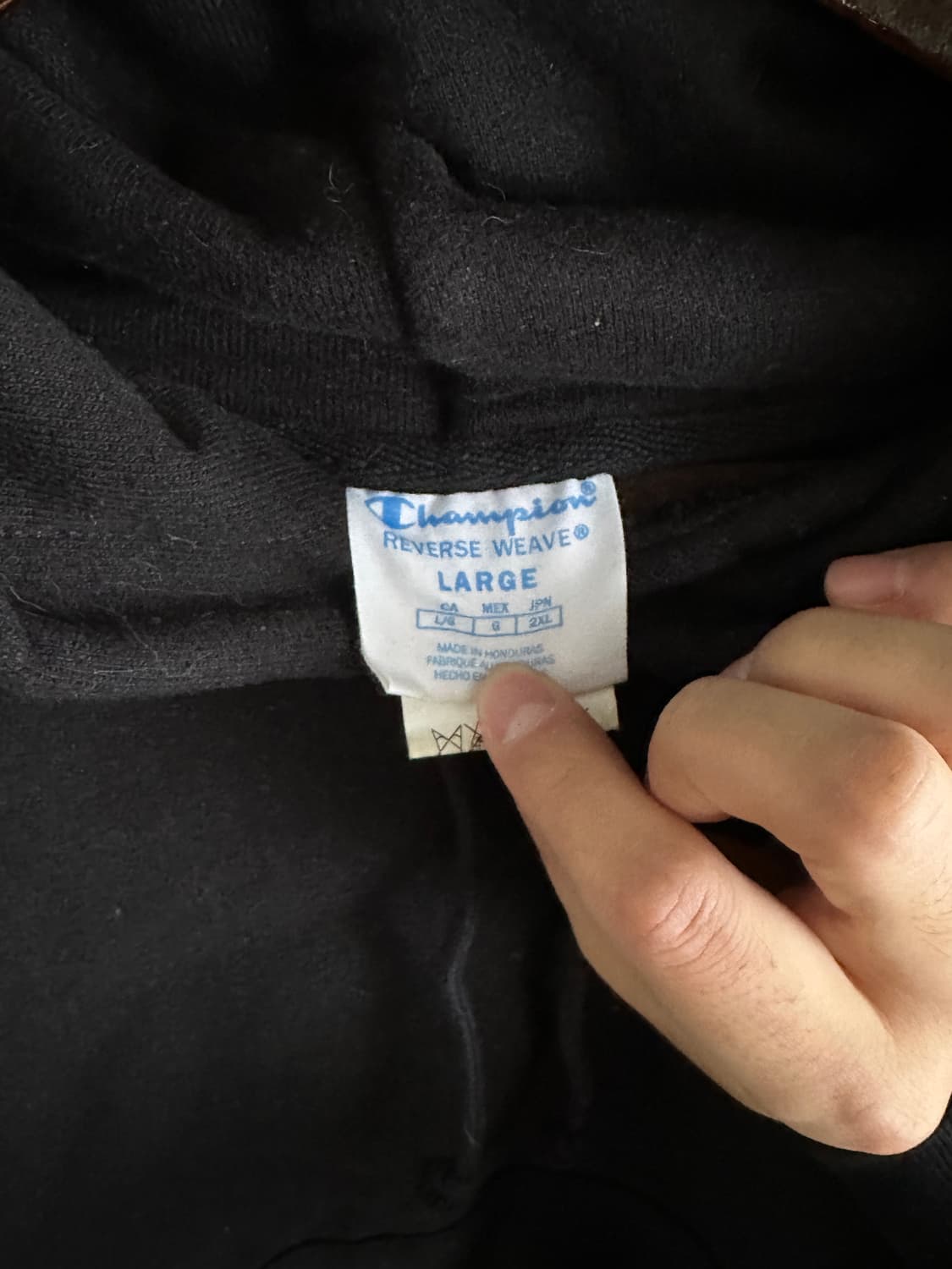 Champion Reverse Weave 블랙 미니로고 후드 상품이미지3