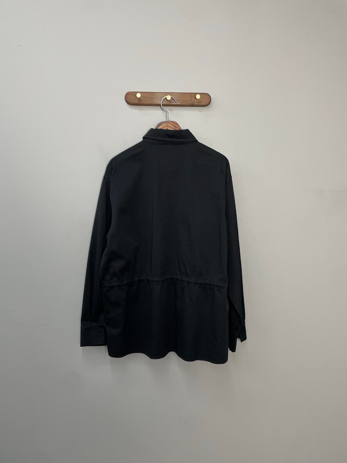 우드비 코튼 포켓 블랙 셔츠 H1718 상품이미지4