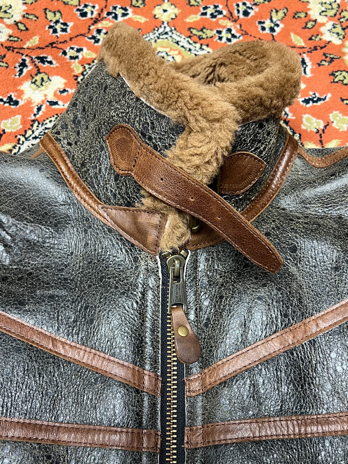 [38] Churphy leather 브라운 쉽스킨 무스탕 상품이미지3