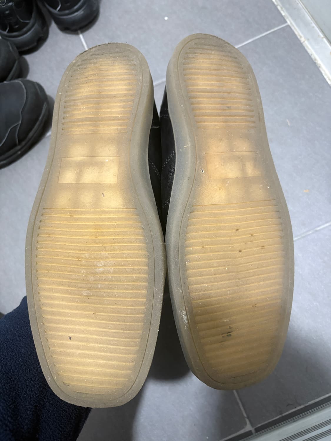 (42) 르메르 리놀륨 스니커즈 상품이미지2