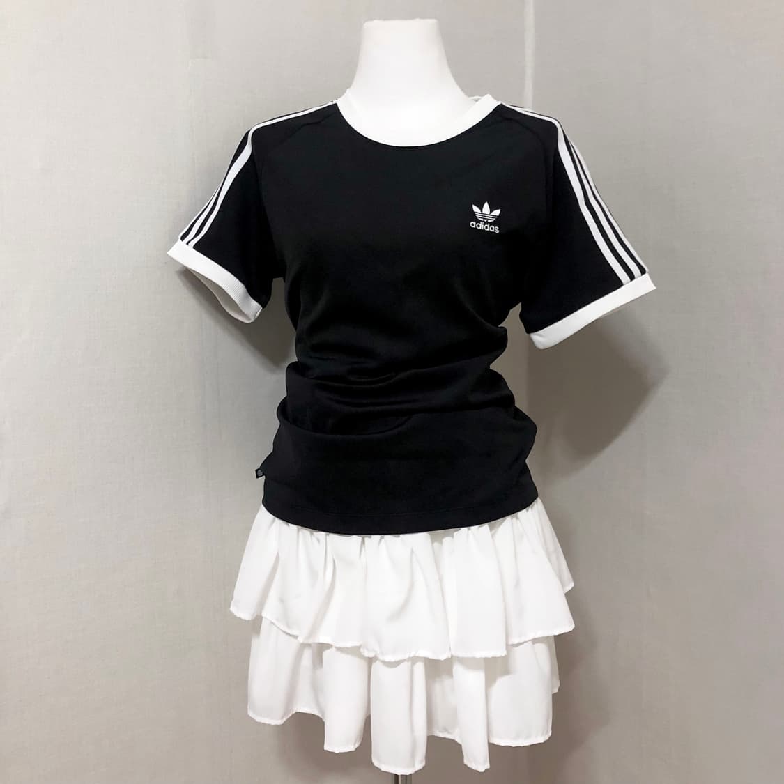 아디다스 흰검 링거티셔츠 M 상품이미지1