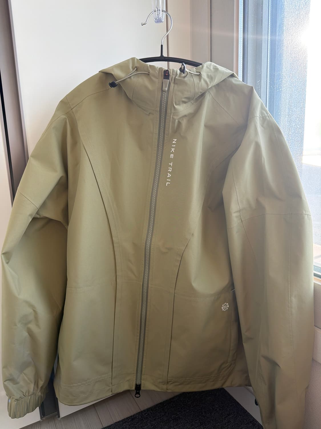 나이키 바람막이 상품이미지1