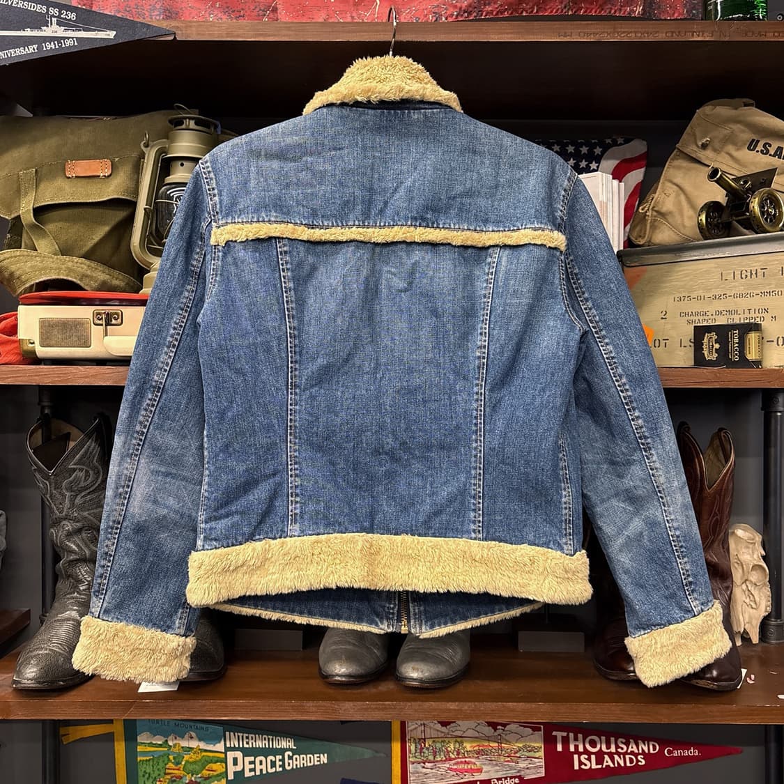 00s 리바이스 쉐르파 버클넥 웨스턴 데님 트러커 자켓 상품이미지2