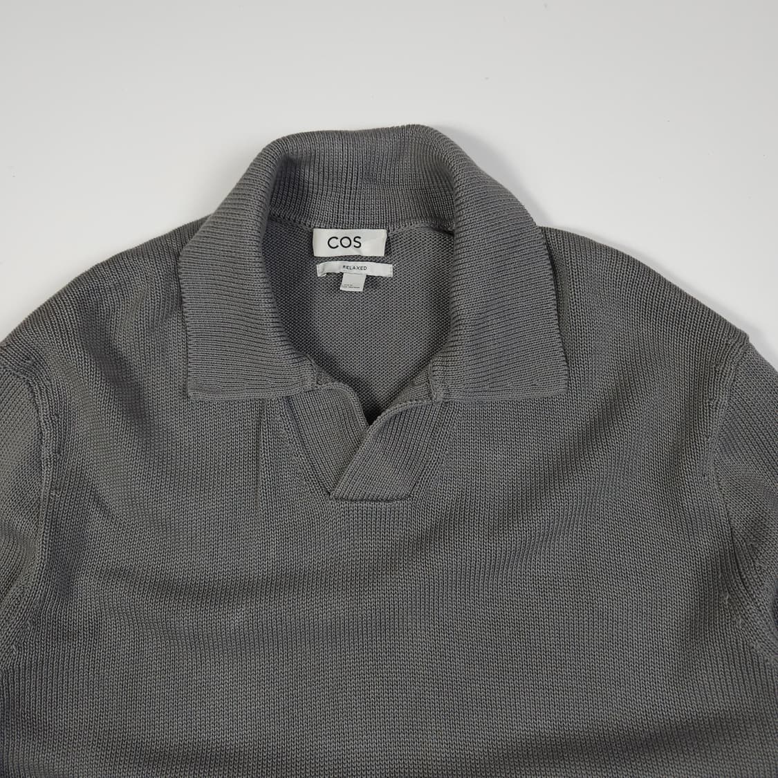 COS 코스 릴렉스드 오버핏 니트 상품이미지2