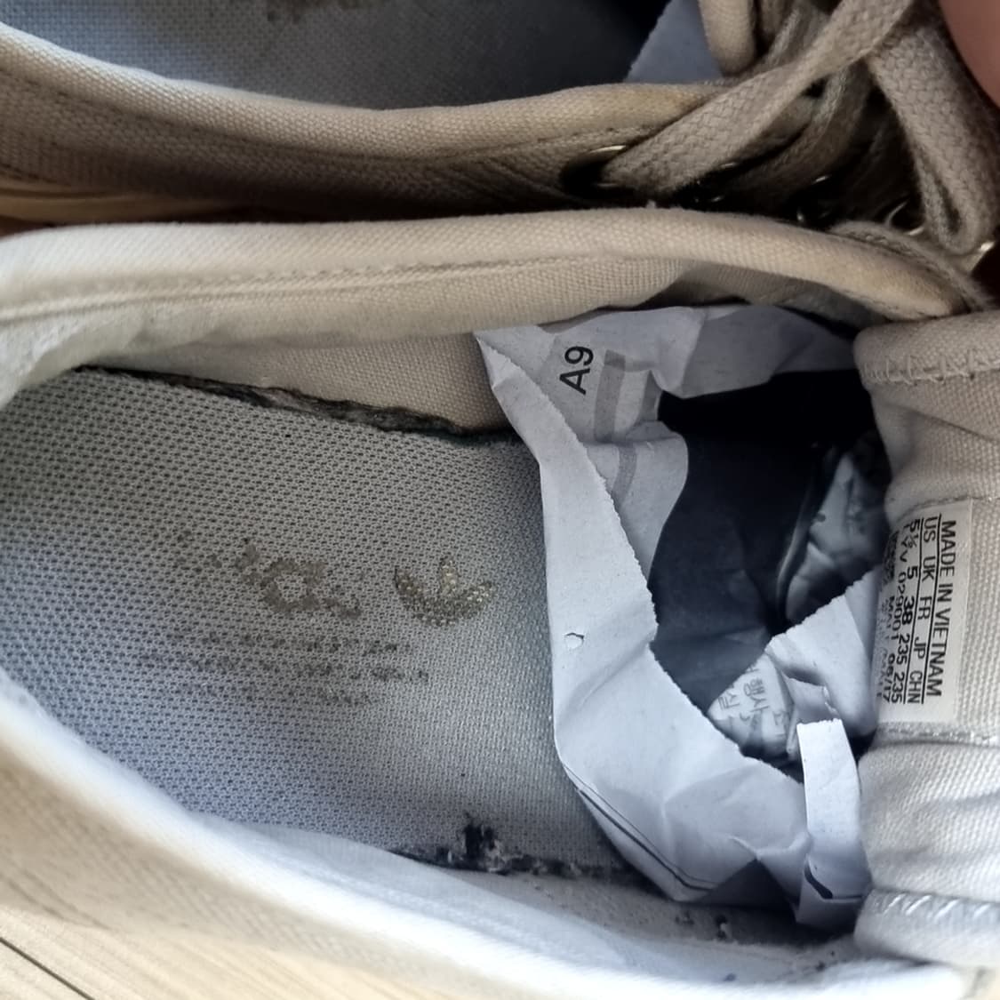 아디다스 니짜 트레포일 회색 스니커즈(230) 상품이미지5