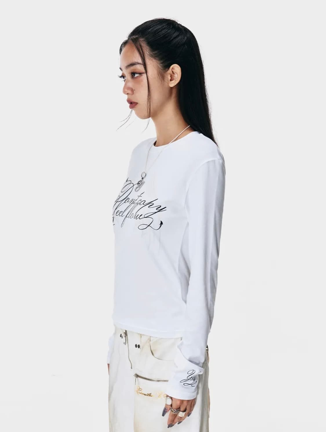 Wing lettering long sleeve top white 상품이미지2