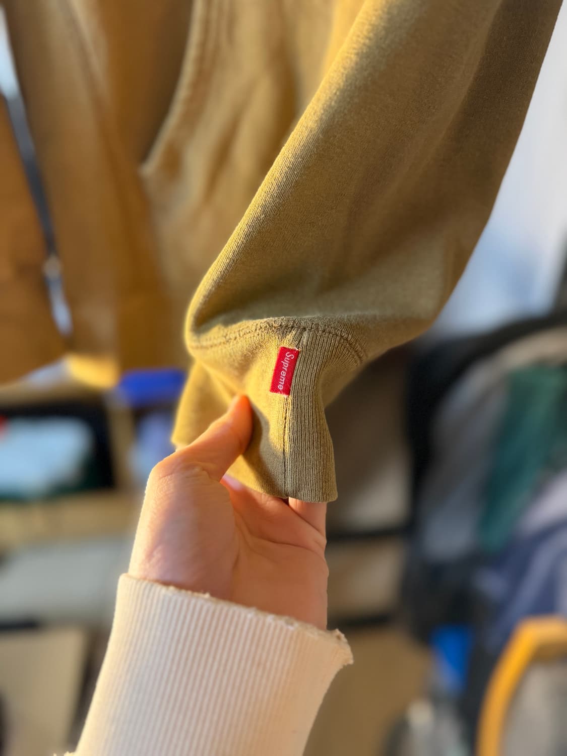 슈프림 [정품] 후드티 자수 톤온톤 로고 스웻셔츠 상품이미지3