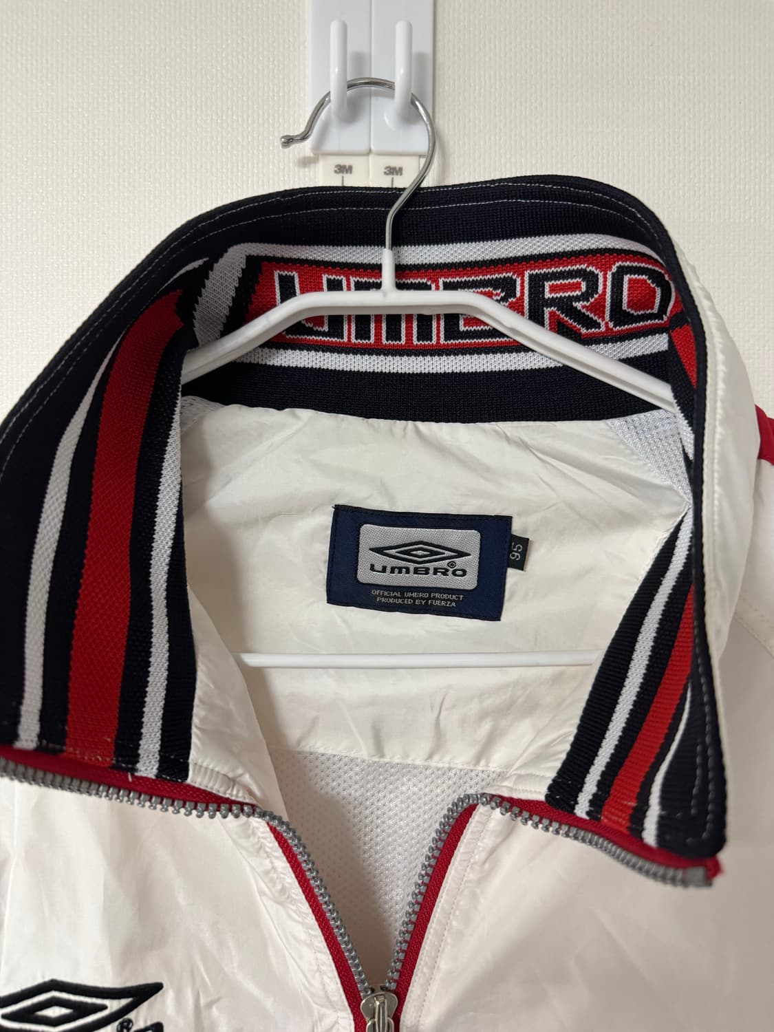 L) 데드스탁-엄브로 잉글랜드 바람막이 상품이미지2