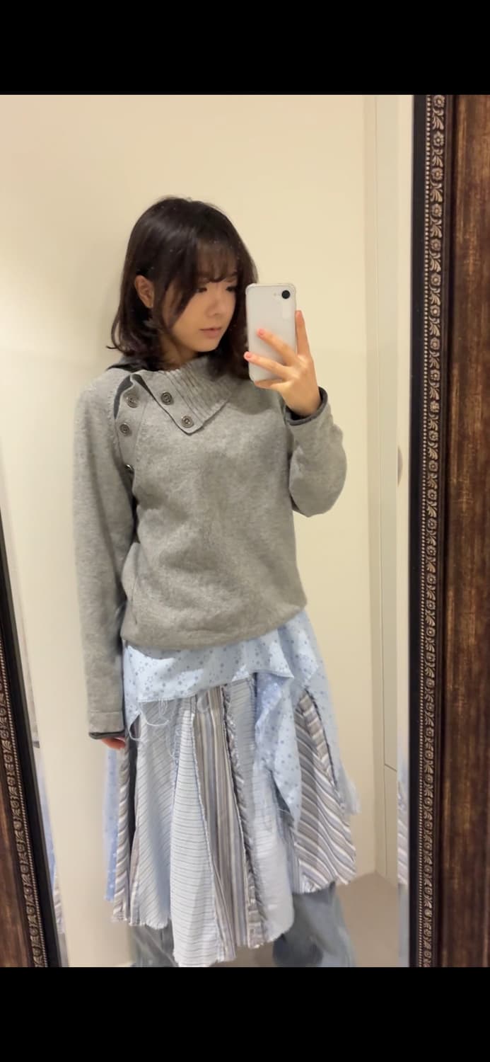 사이드 단추 니트 상품이미지1