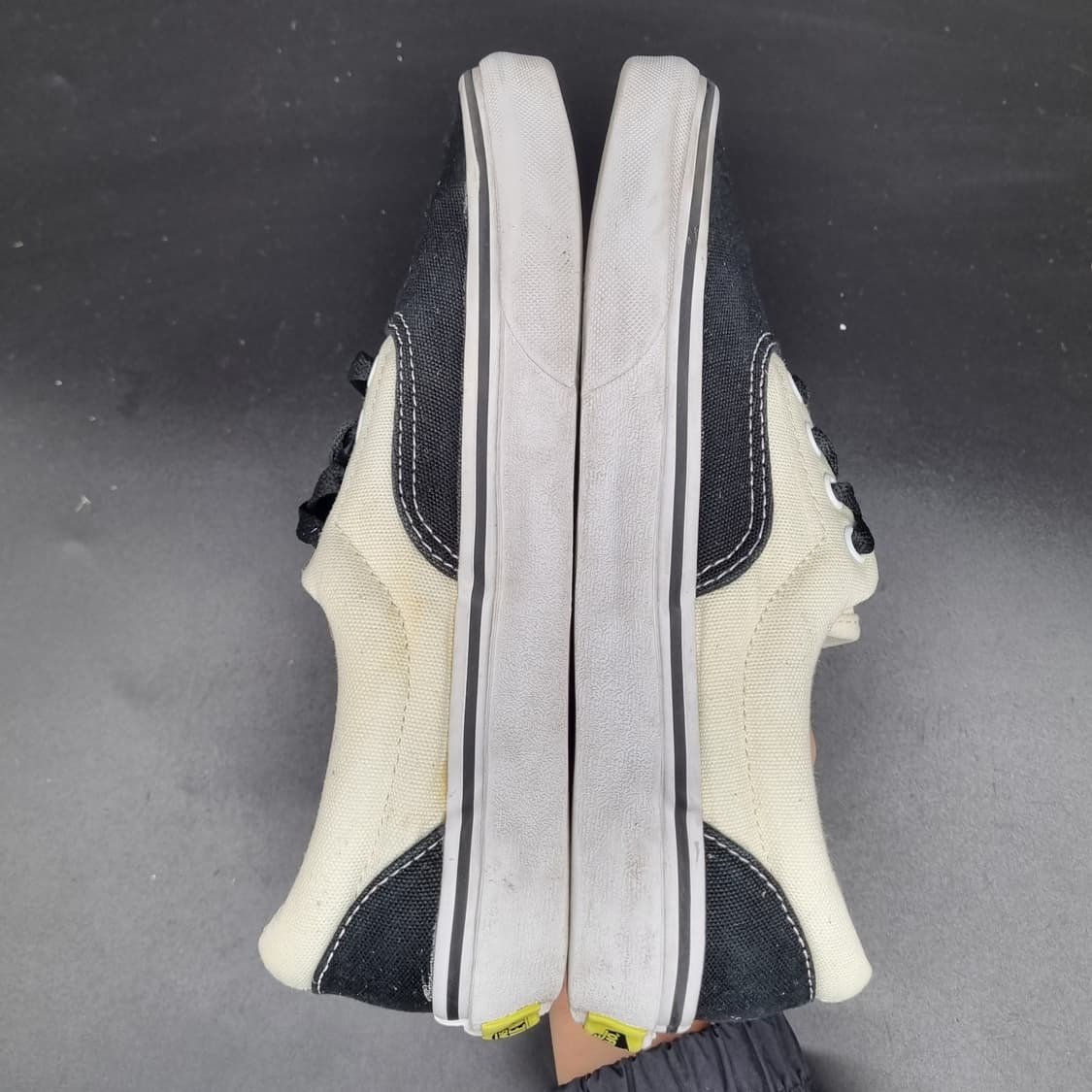 반스 에라 블랙마시멜로우스니커즈230 상품이미지5