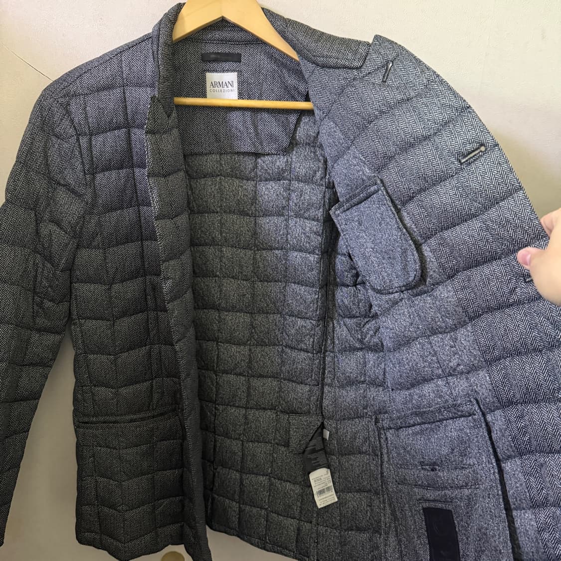 아르마니 꼴레지오니 남성 경량 패딩 점퍼 50 (남성 100정도) 상품이미지8