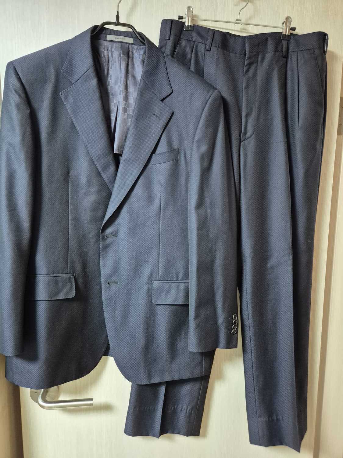 (정품) 지방시 남성 정장 세트 울실크 블레이져 셋업 100 수트 상품이미지1
