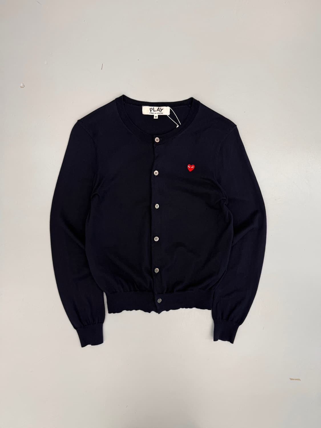 꼼데가르송 루즈핏 딥네이비 스몰 하트 가디건 상품이미지1
