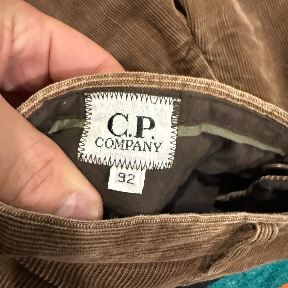 C.P. 컴퍼니 코듀로이 팬츠 35“ 상품이미지7
