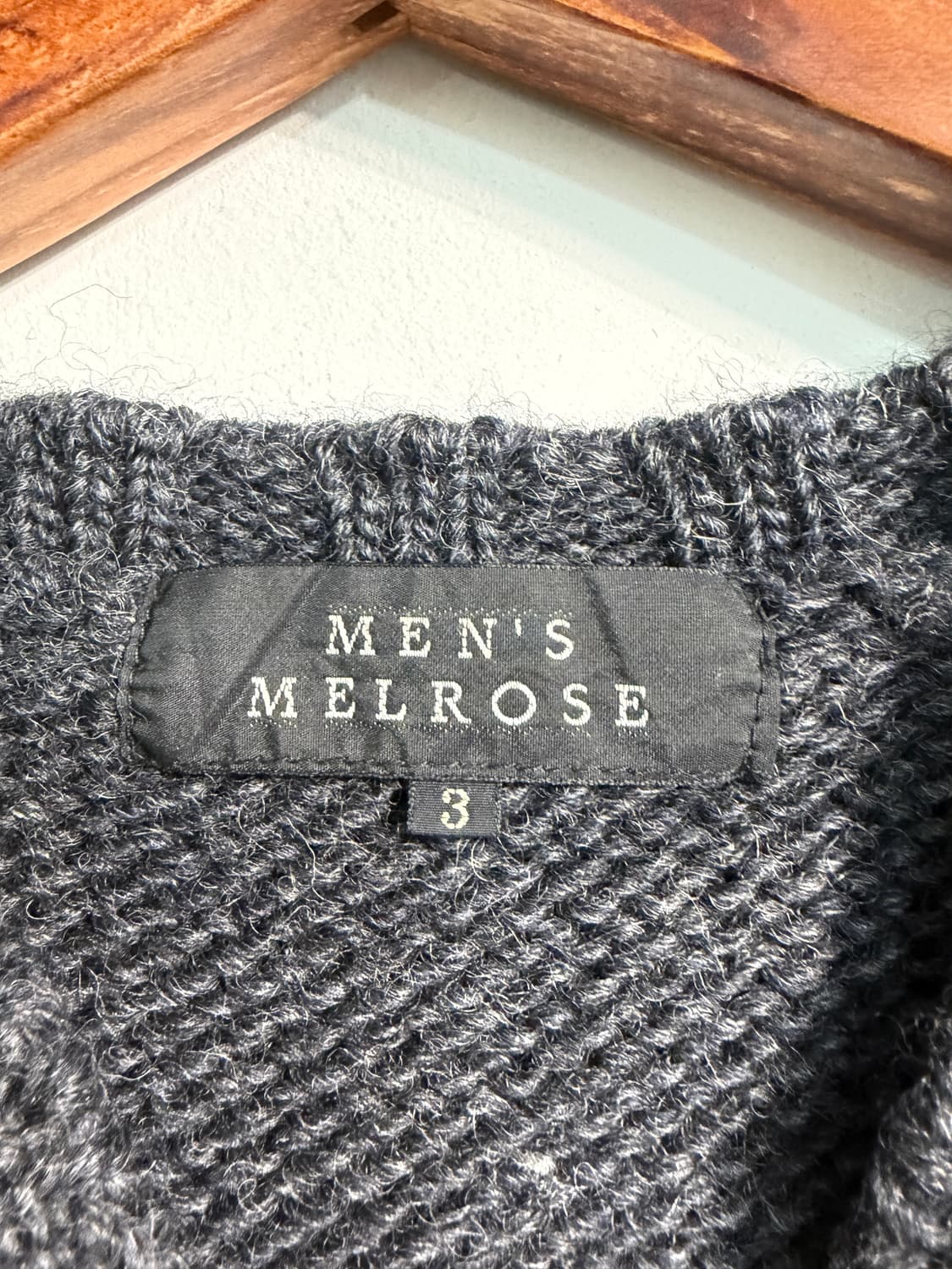 [M] wool 100% 울 100% 브이넥 니트   상품이미지6