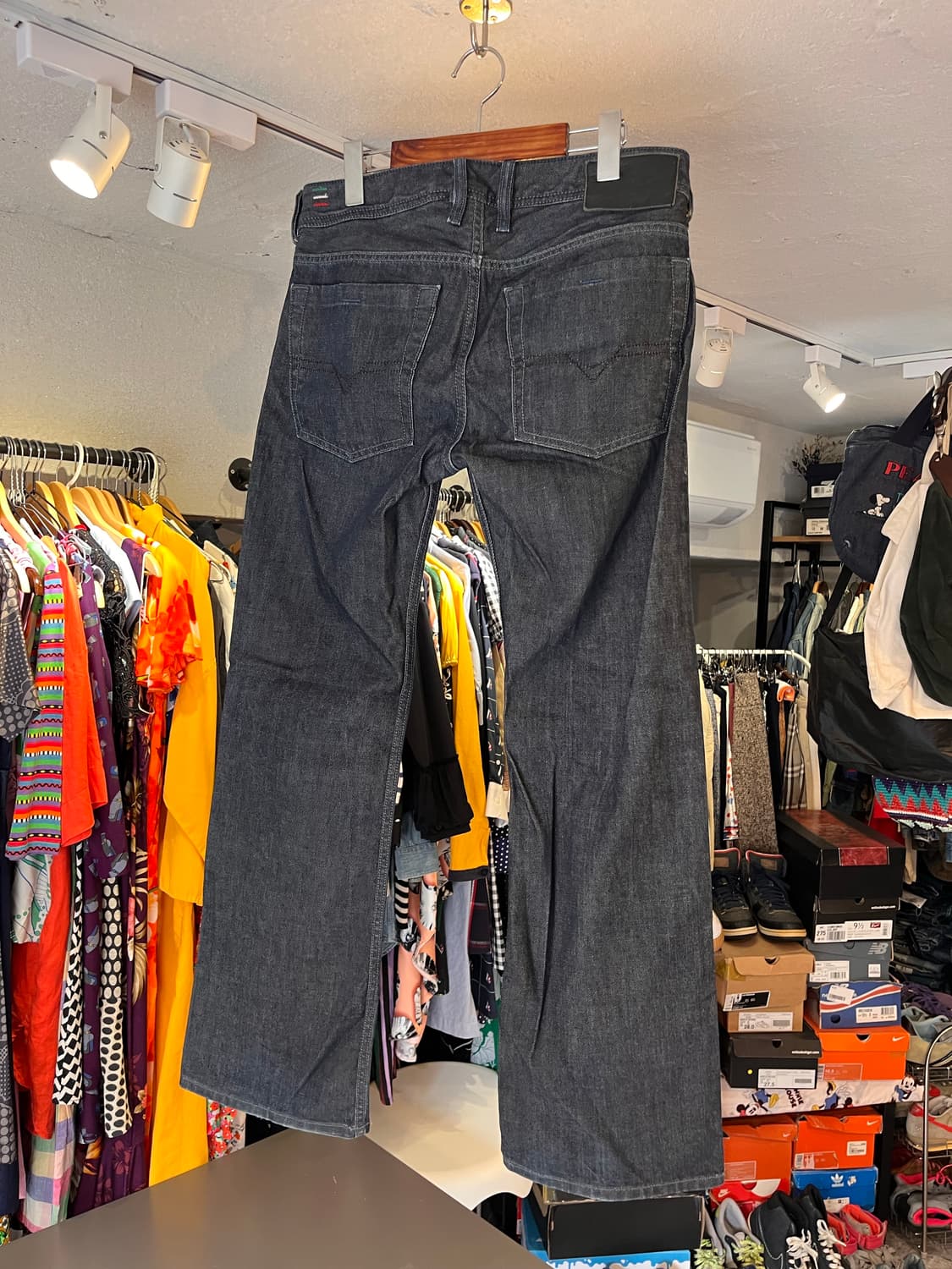 디젤 자티니 부츠컷 데님 팬츠 (이탈리아제) 상품이미지3