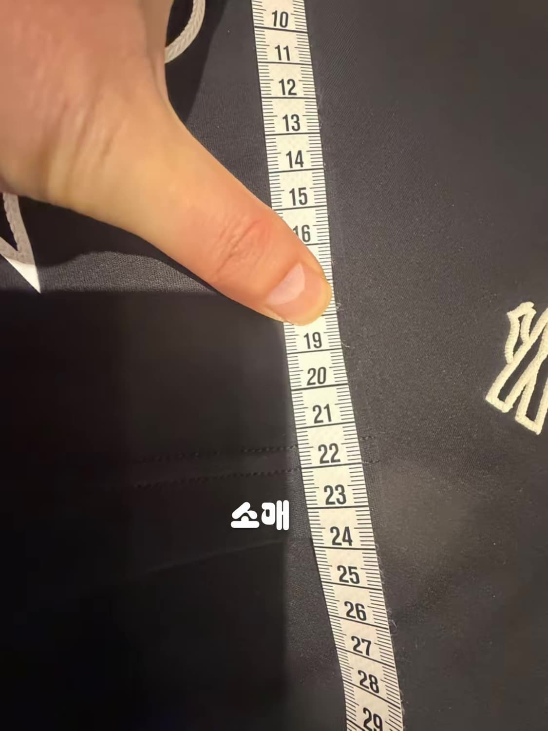 [몽클;레어] 새상품 / 반팔 / 약 105 사이즈 상품이미지7