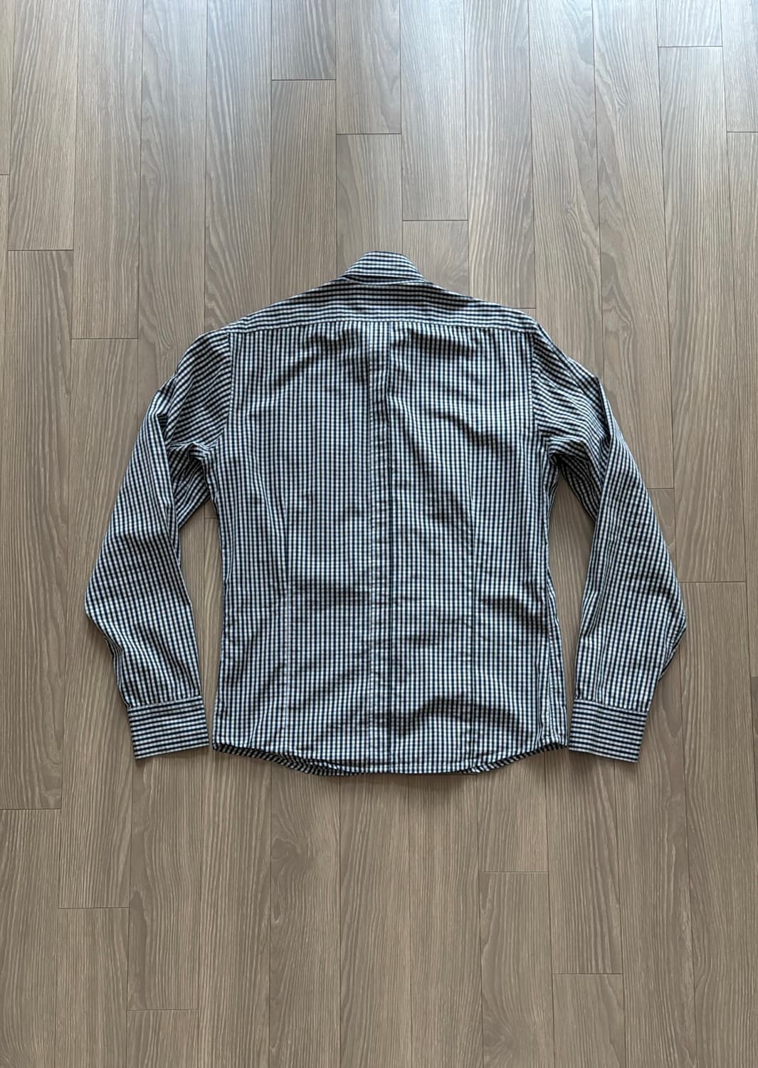 드리스반노튼 깅엄 투포켓 셔츠 상품이미지2