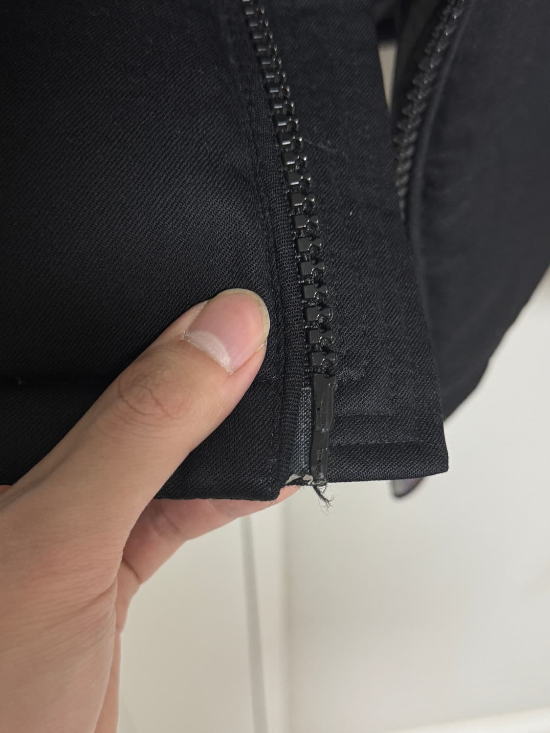 몽클레어 몽제네브르 블랙 23fw 상품이미지4