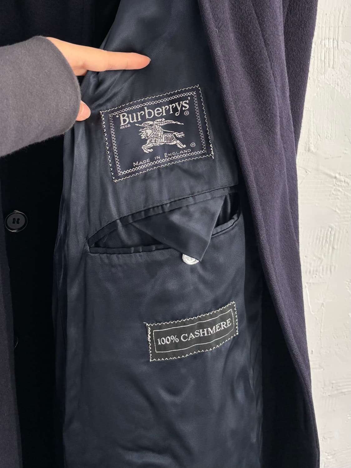 Burberry 버버리 히든 싱글 네이비 코트 상품이미지9