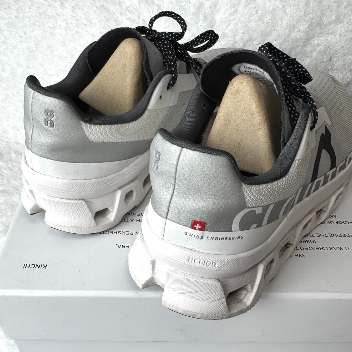 온러닝 클라우드몬스터 올 화이트 EU 42 / 265-270 상품이미지5