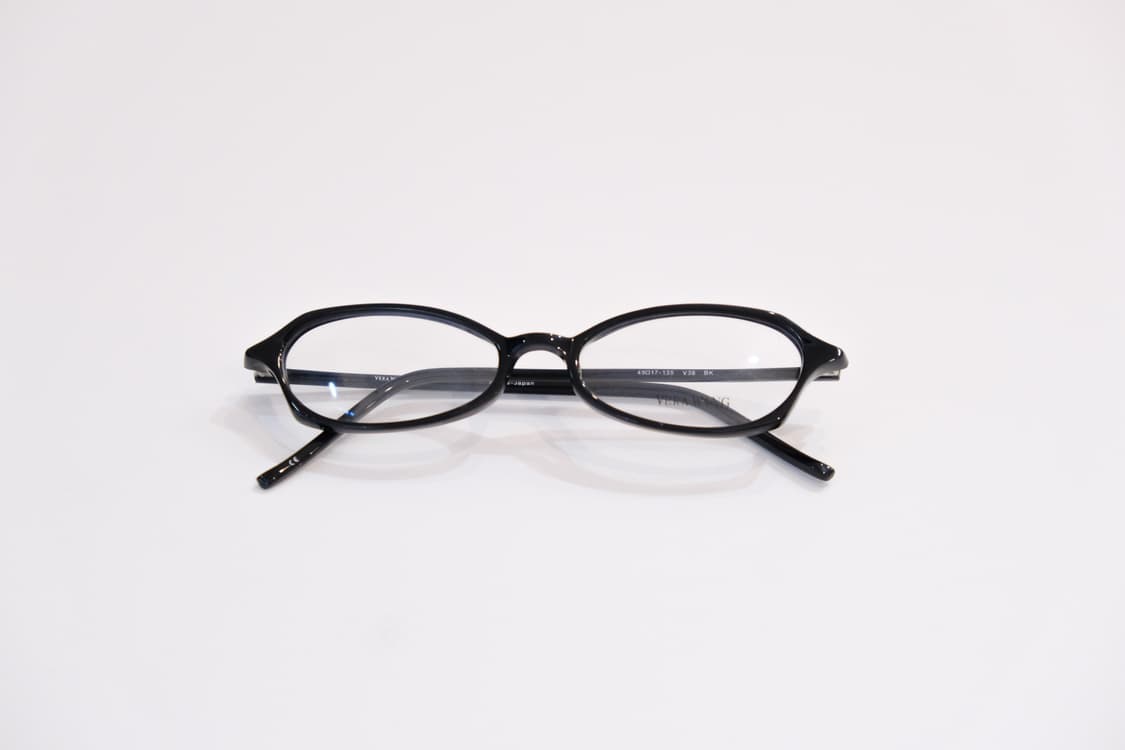 [Vintage] VERA WANG 슬림 블랙 프레임 안경 상품이미지1