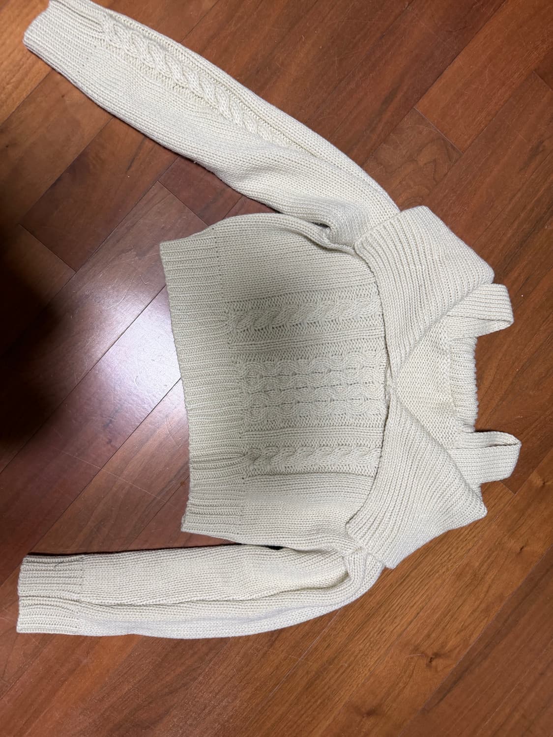 김아홉 오프숄더 니트 상품이미지1