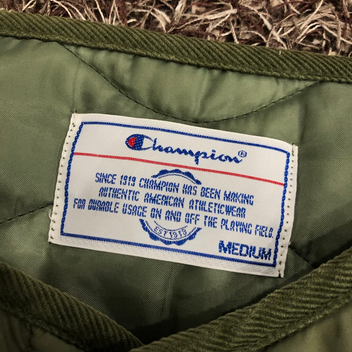 챔피온 C로고 라운드 넥 경량 패딩 누빔 퀄팅 자켓 상품이미지5