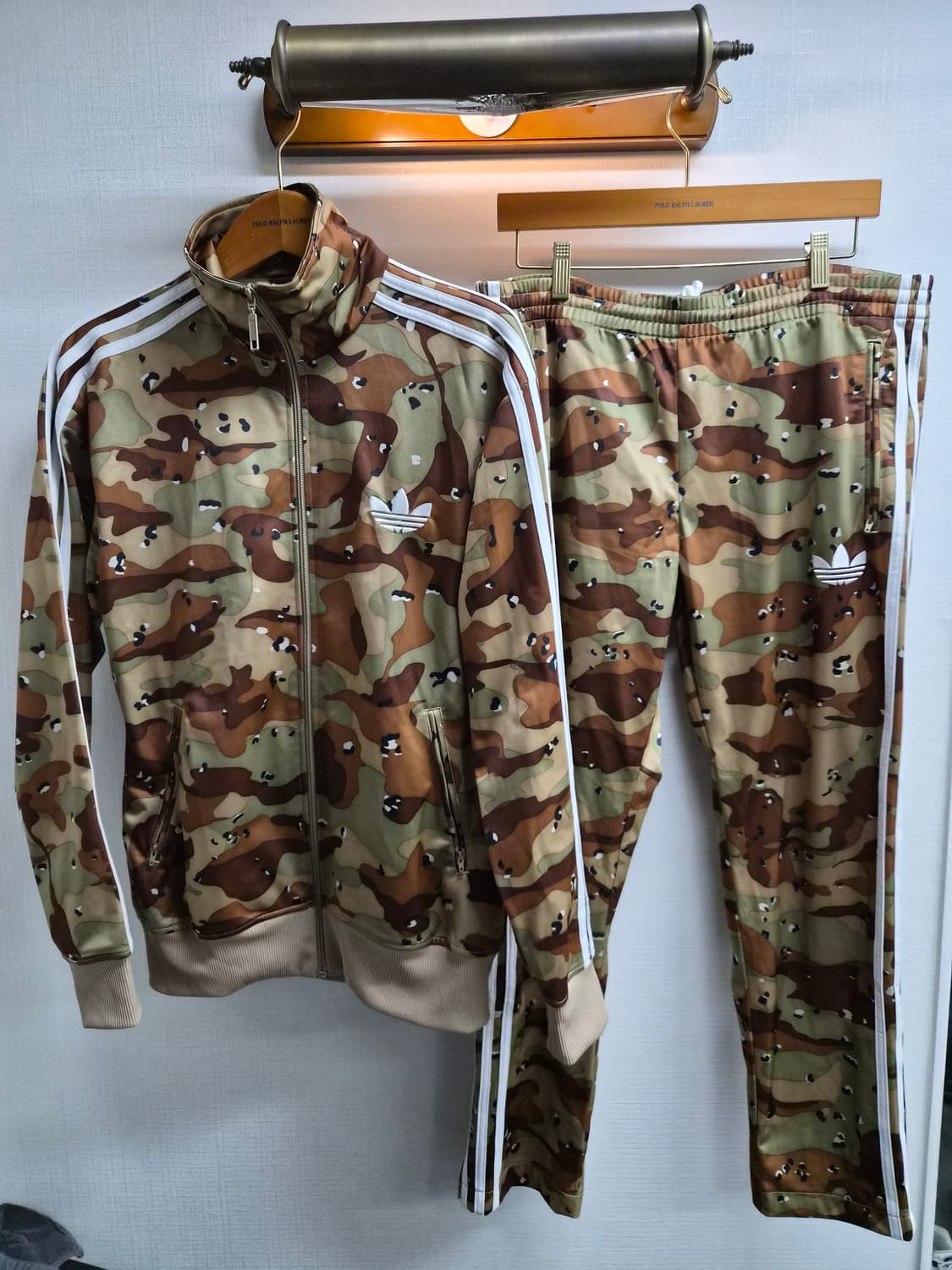 M) 아디다스 파이어버드 강동원 카모 져지 셋업 팝니다 상품이미지1